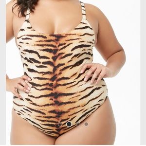 Forever 21 plus one piece